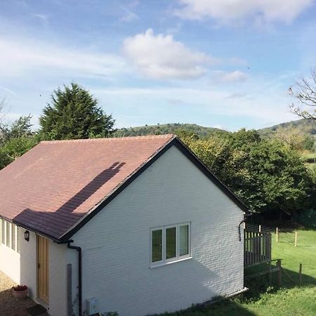 Little Gem At Foot Of Malvern Hills Great Malvern Exterior photo
